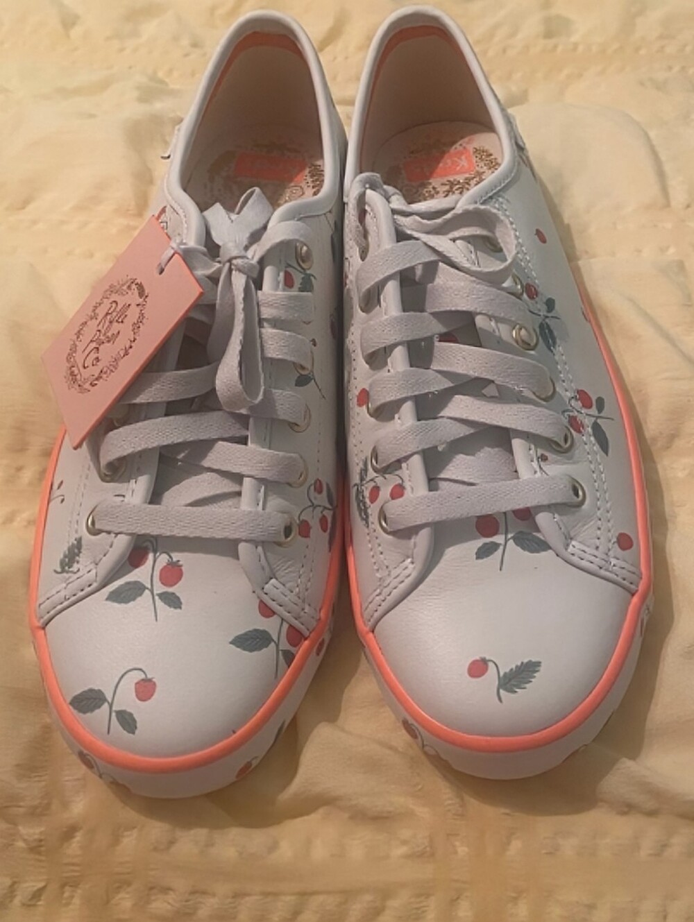 STRAWBERRY Sneakers, Ked's Kickstart Leather  - NEW w/Tags